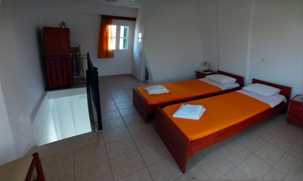 Iriana Village Inn Stavros  Rom bilde